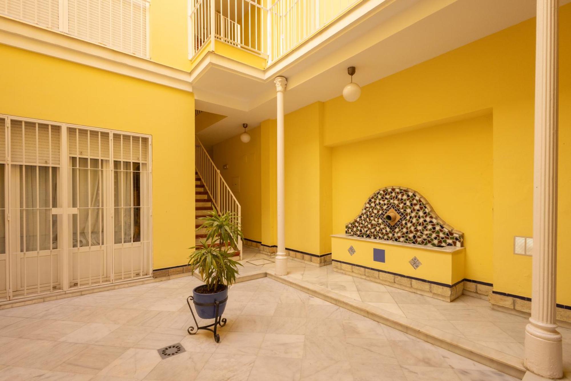 Apartamento Acogedor En Triana Seville Ngoại thất bức ảnh